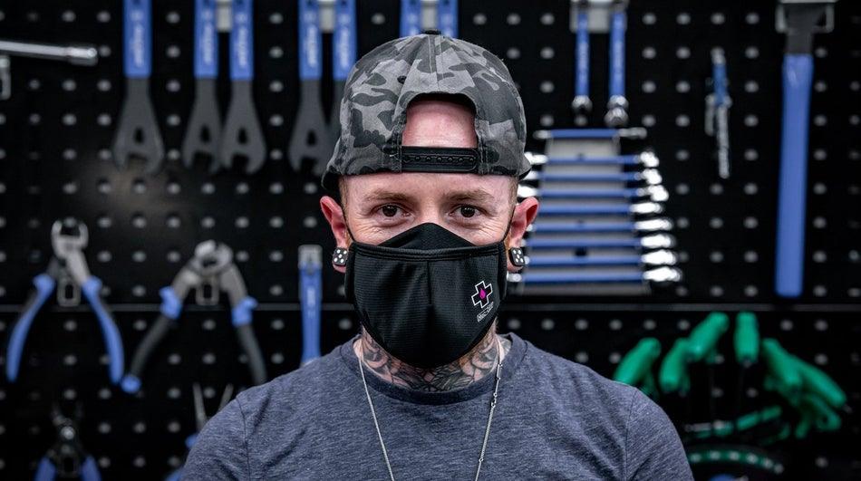 Muc Off Reusable Face Mask (Black) - Image 4